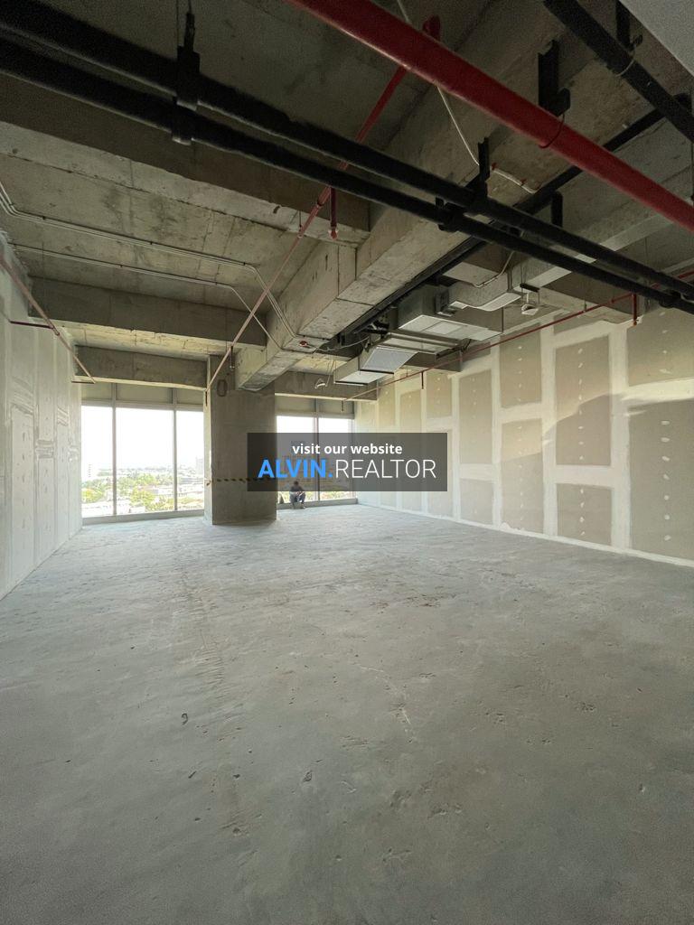 world capital tower 20093