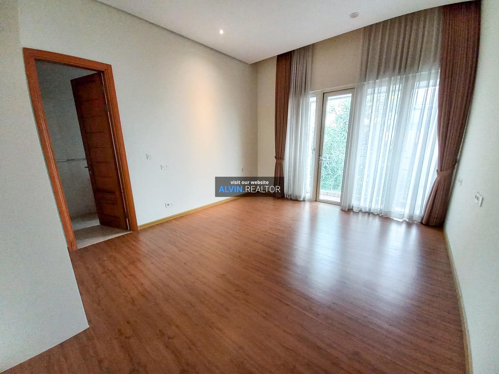 WhatsApp Image 2021-10-06 at 5.22.21 PM (1)