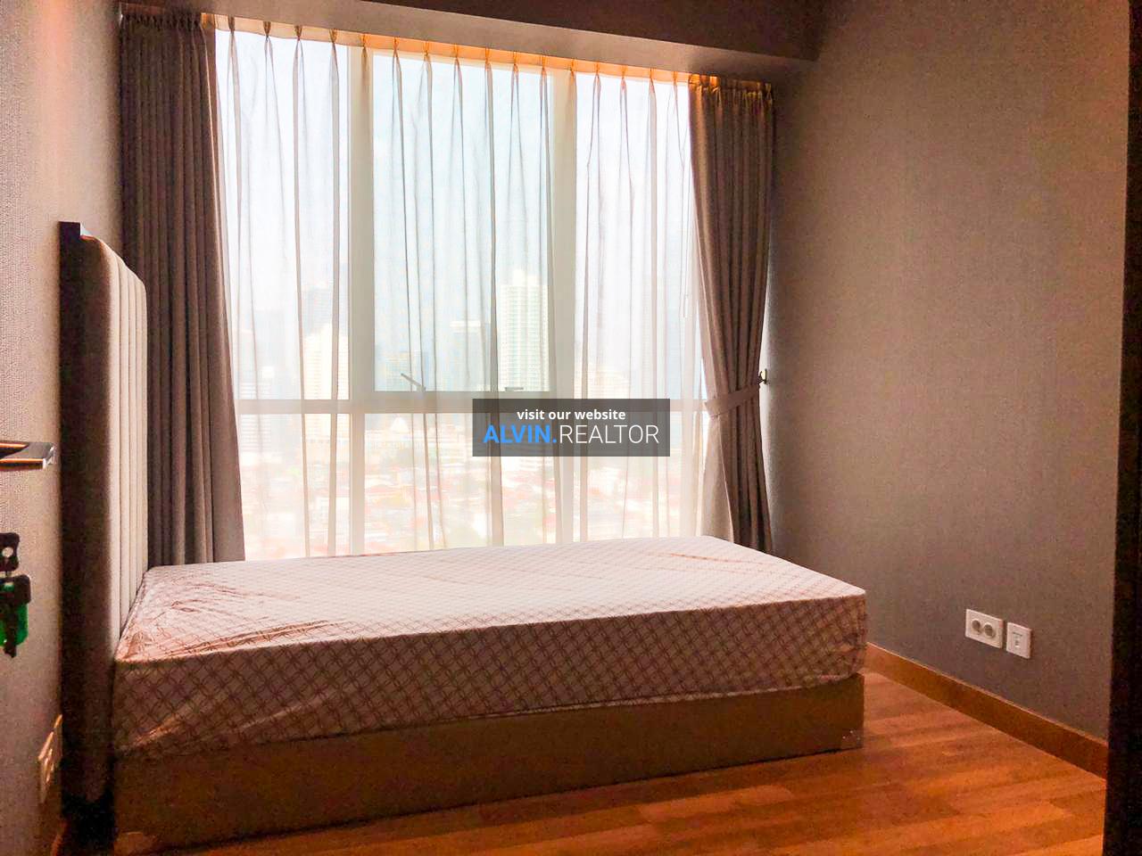 setiabudi sky garden 23189