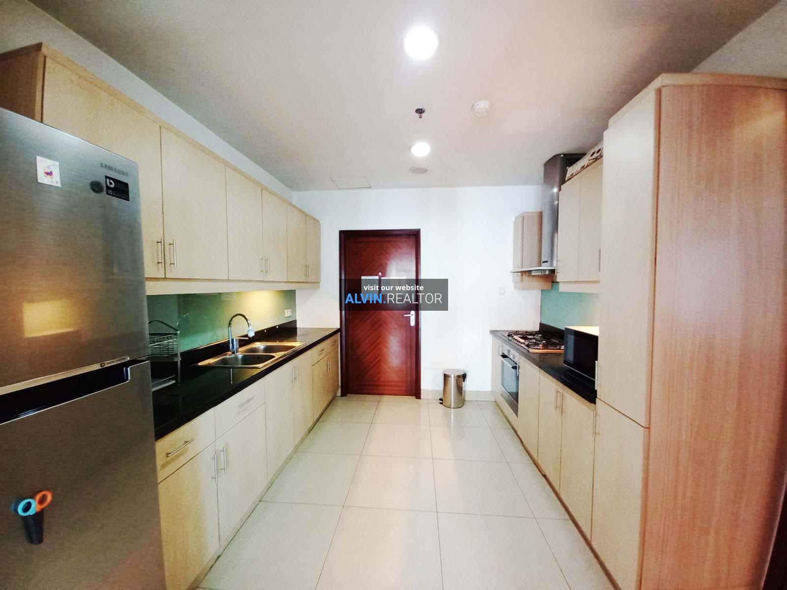 pakubuwono residence 26085