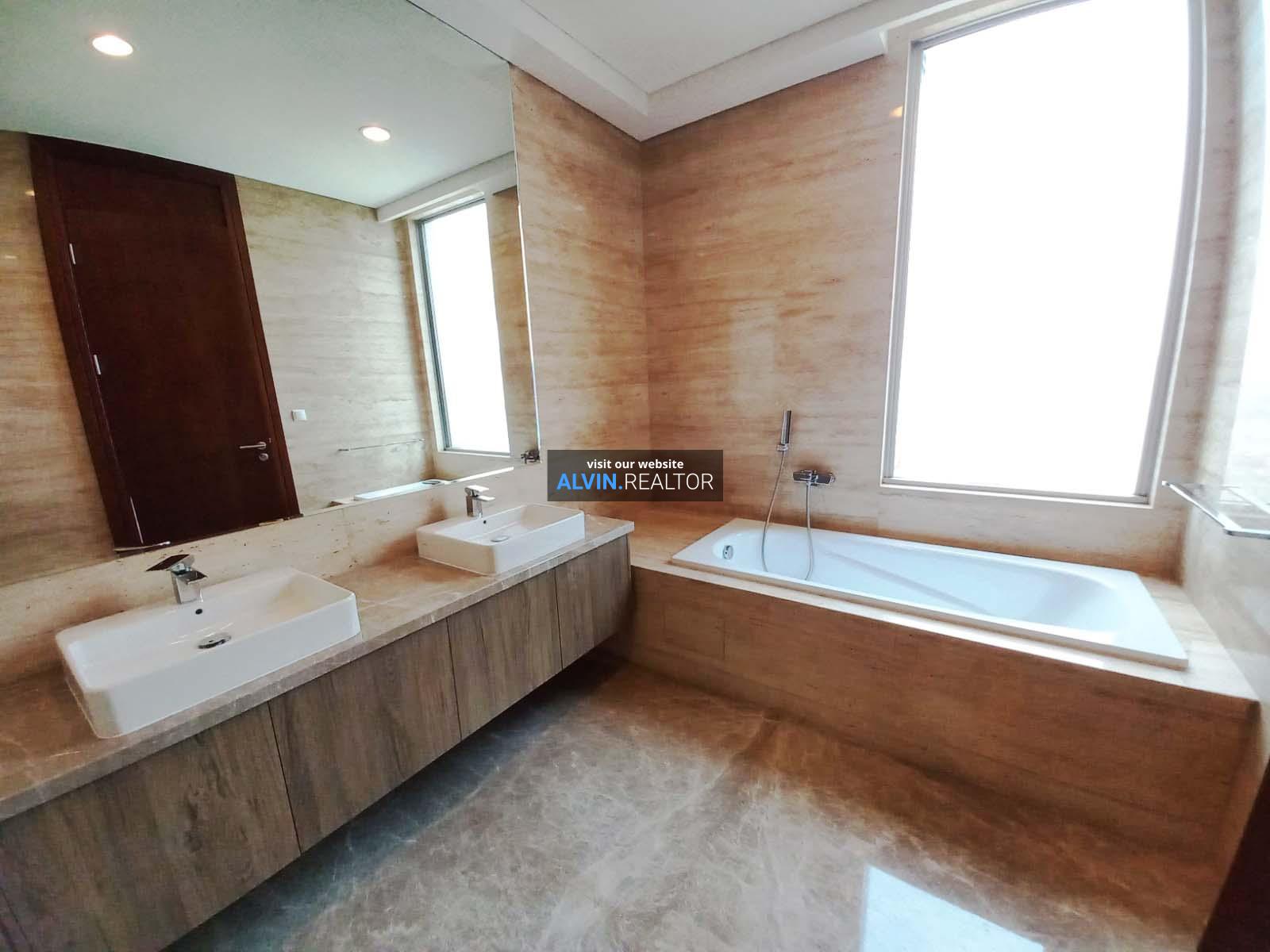 WhatsApp Image 2021-10-05 at 2.14.45 PM (1)