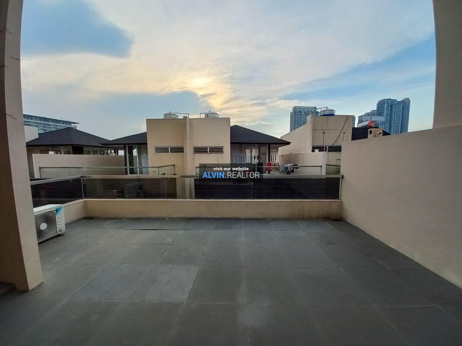 WhatsApp Image 2021-11-03 at 6.59.12 PM (2)