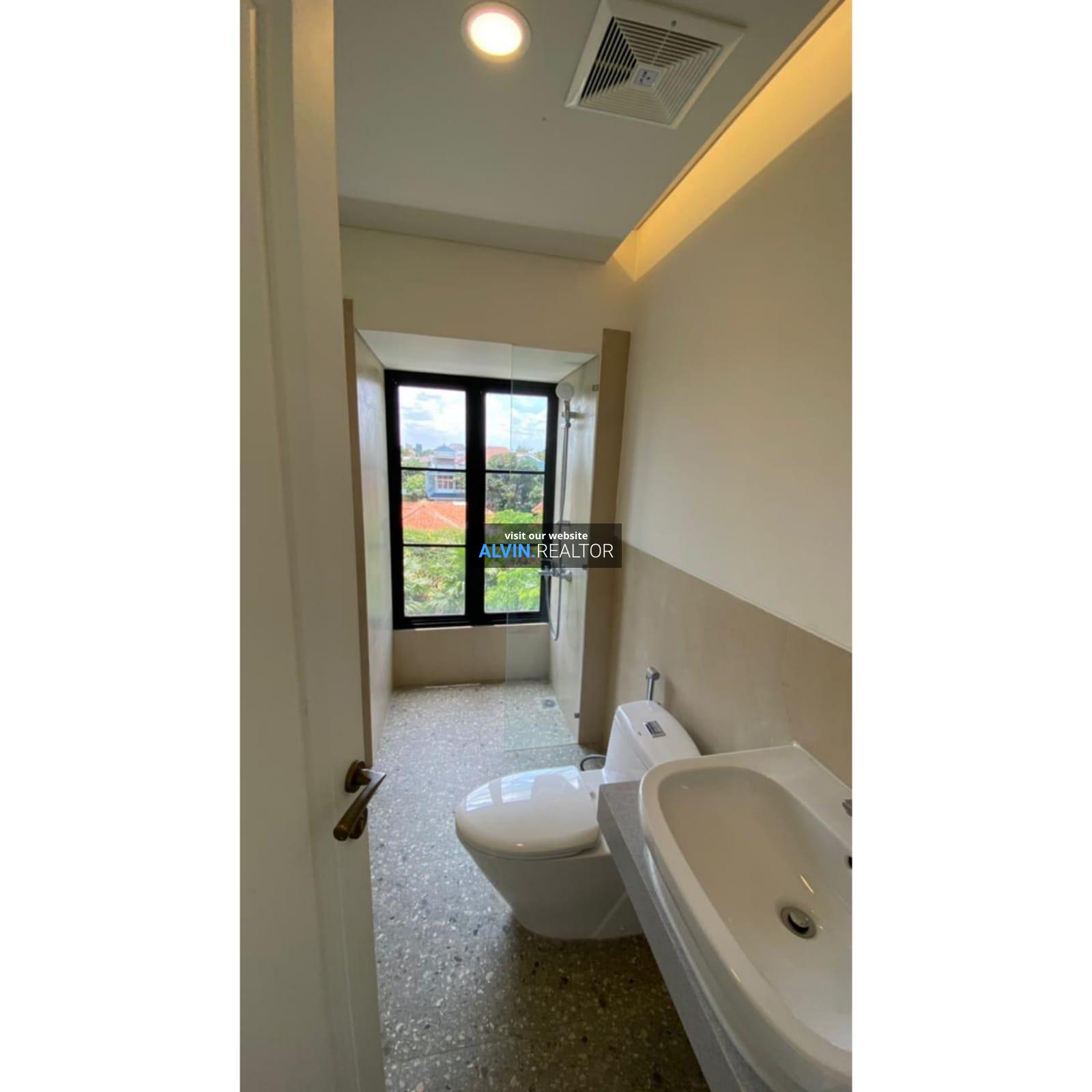 WhatsApp Image 2021-11-11 at 5.35.07 PM (6)