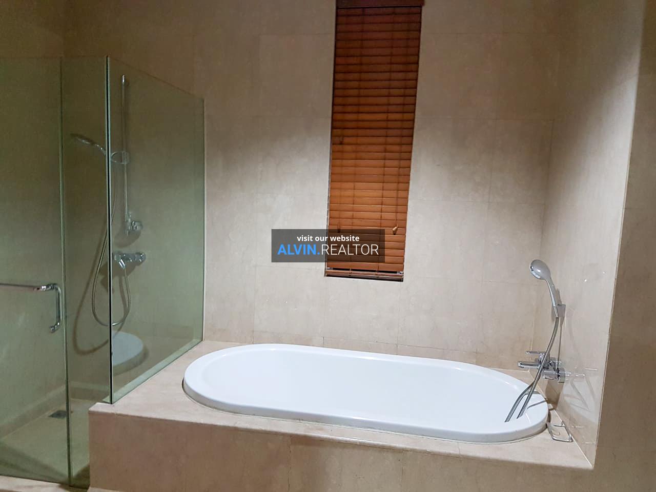 WhatsApp Image 2021-11-24 at 9.40.49 PM (2)