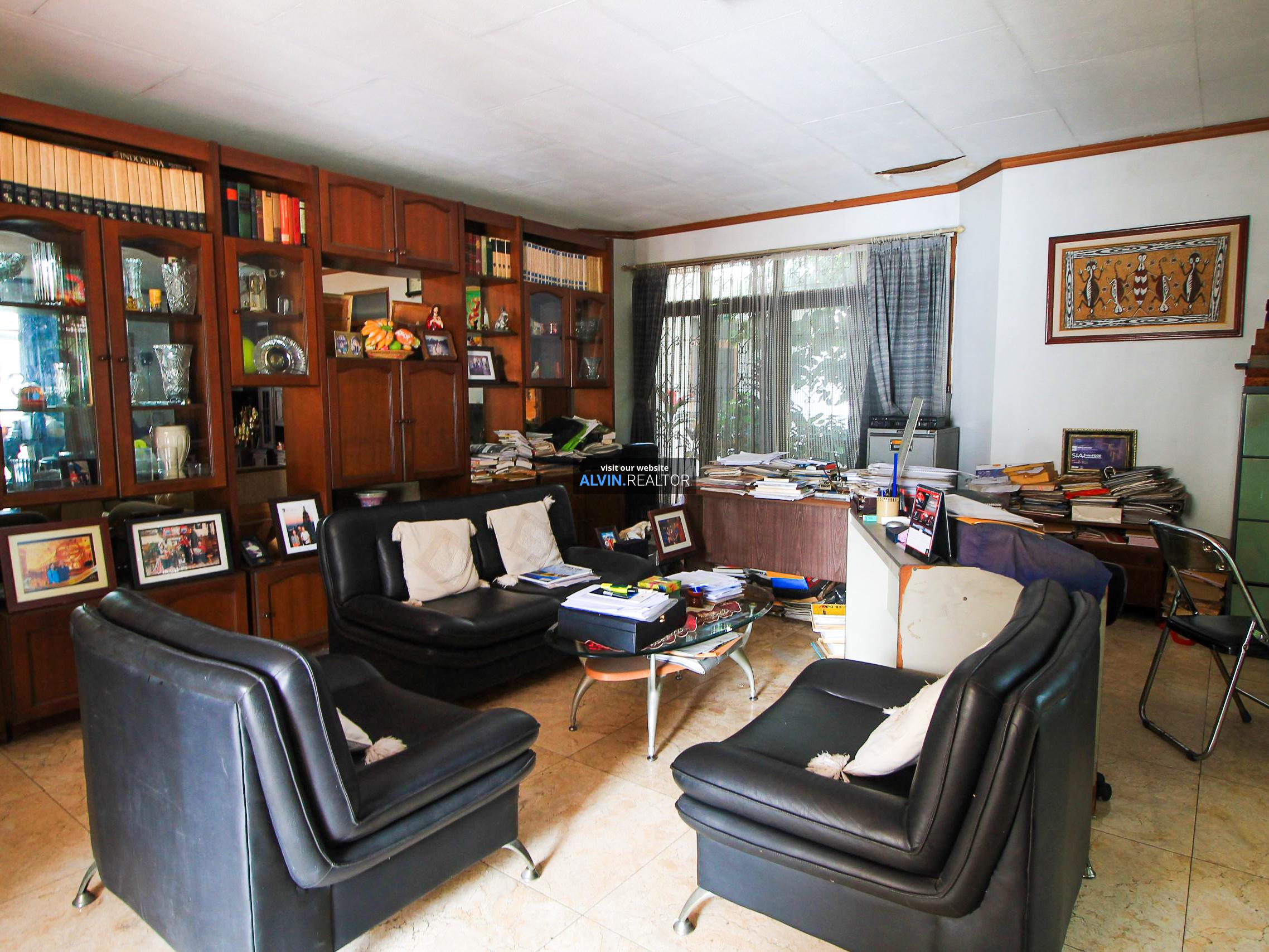 IMG_4980-copy-scaled