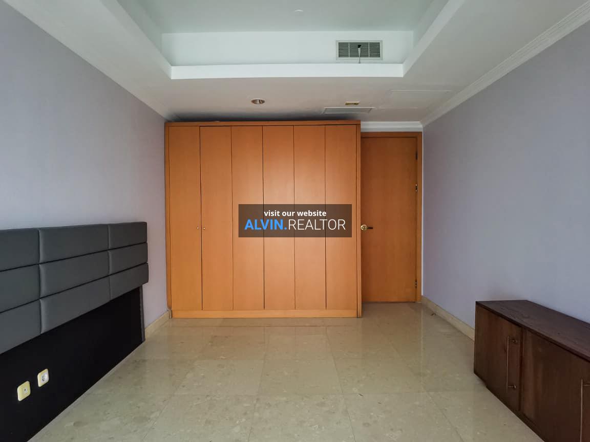 sudirman mansion 30707