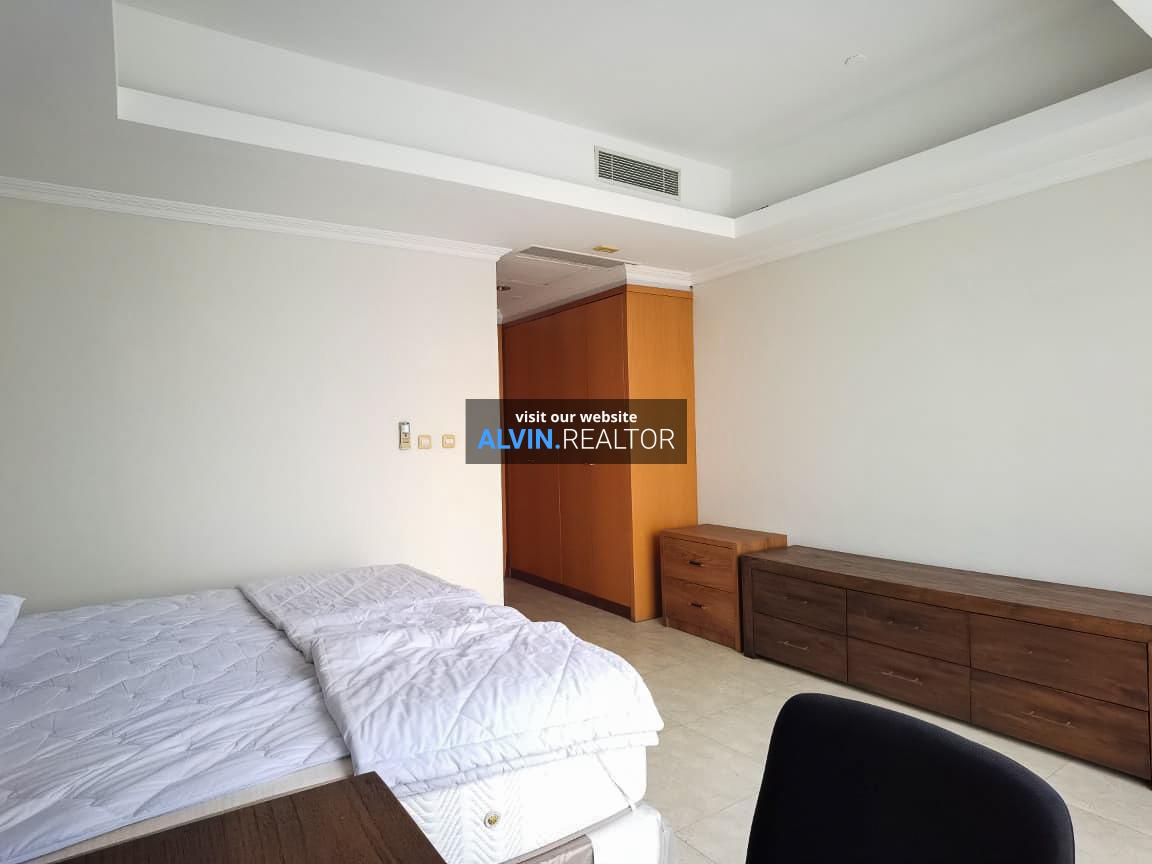 sudirman mansion 30707