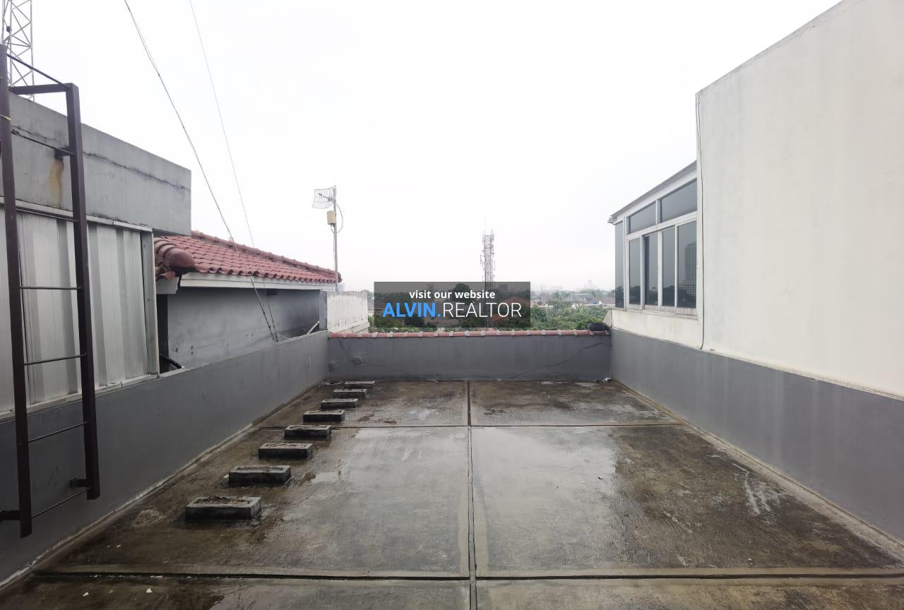 WhatsApp Image 2022-09-08 at 16.23.49 (1)