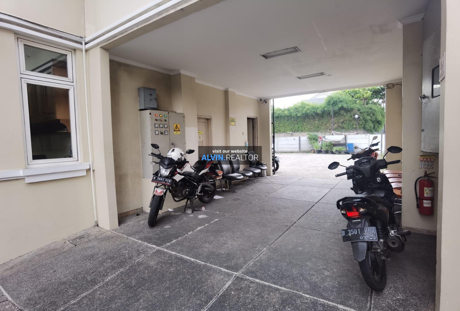 WhatsApp Image 2022-10-12 at 17.10.08