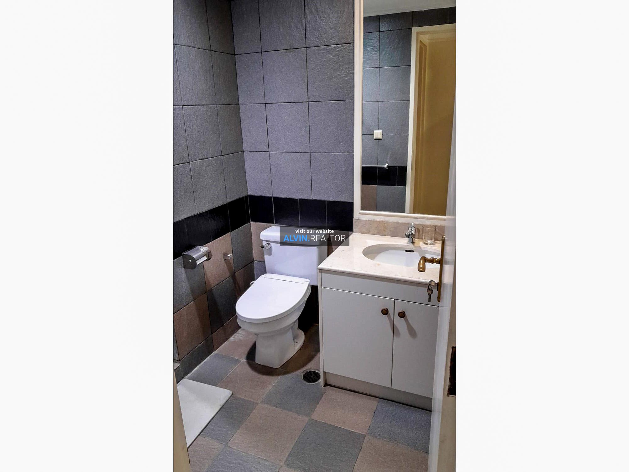 WhatsApp Image 2022-10-13 at 5.24.27 PM