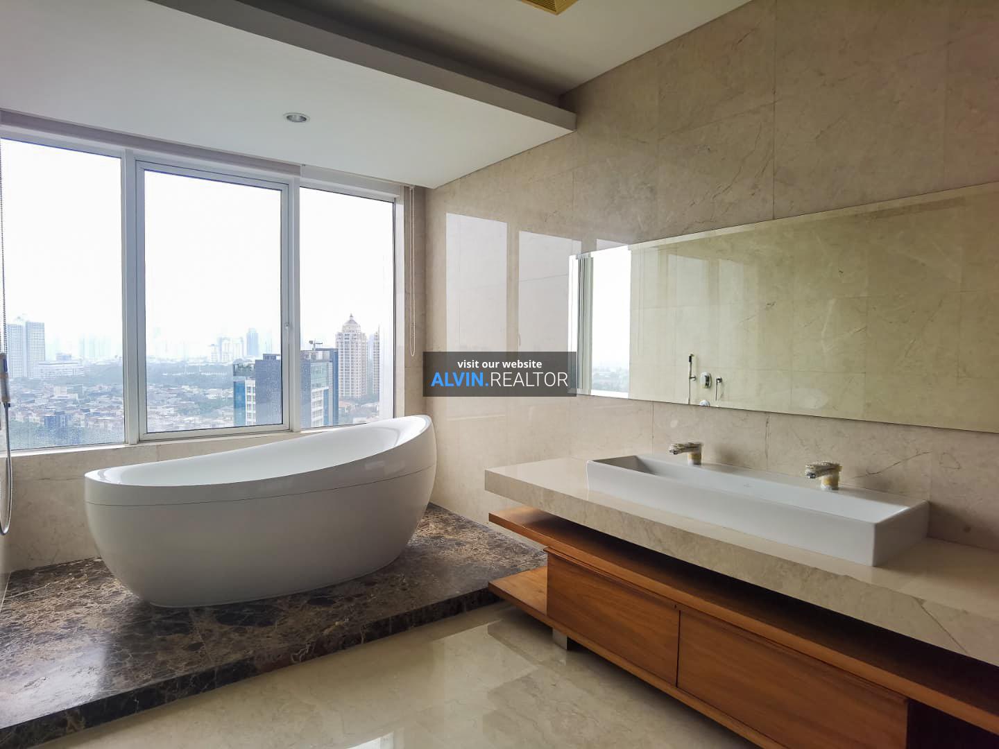 WhatsApp Image 2022-10-20 at 12.25.59 PM (1)