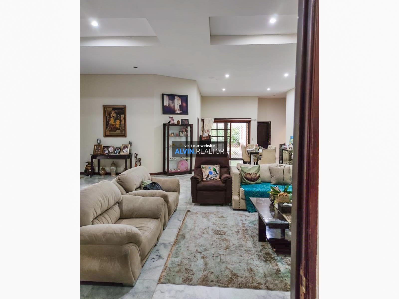 WhatsApp Image 2022-10-26 at 6.42.04 PM