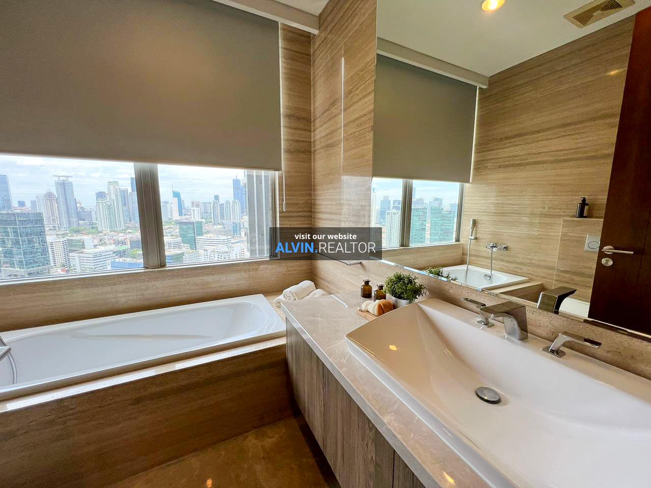 WhatsApp Image 2022-10-28 at 11.40.02 AM (1)