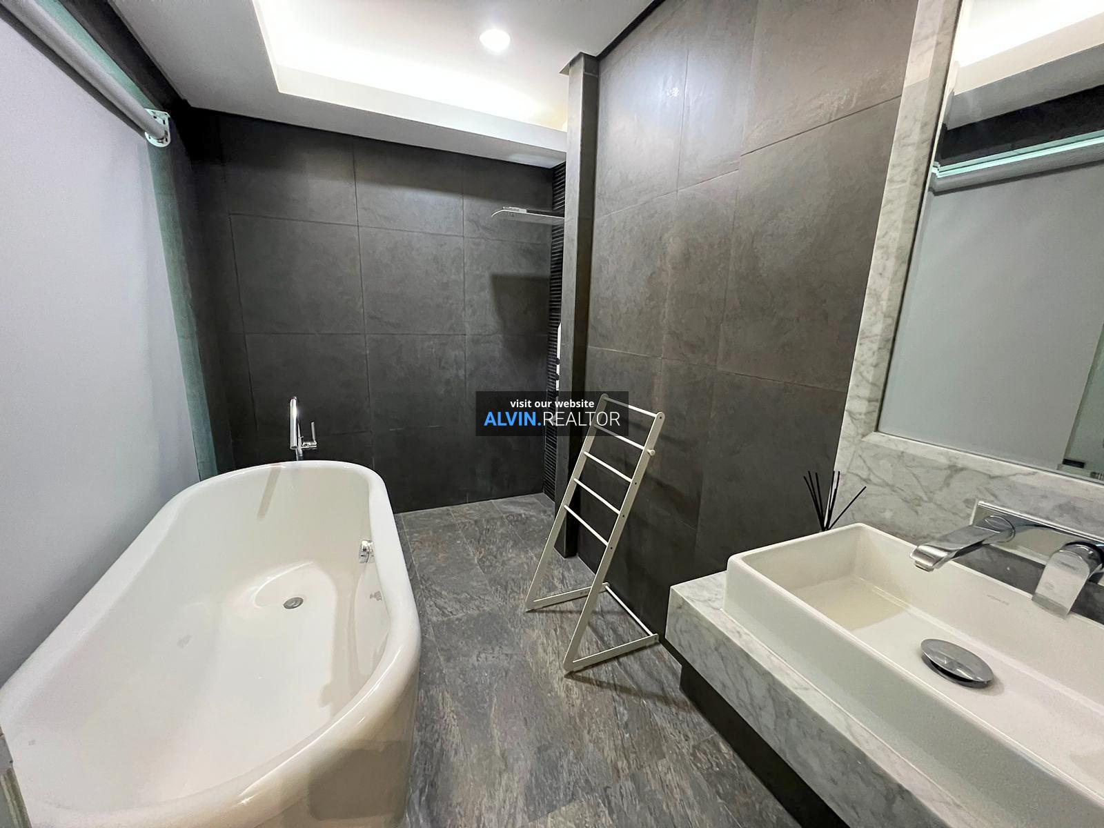 WhatsApp Image 2022-10-28 at 2.34.14 PM (1)