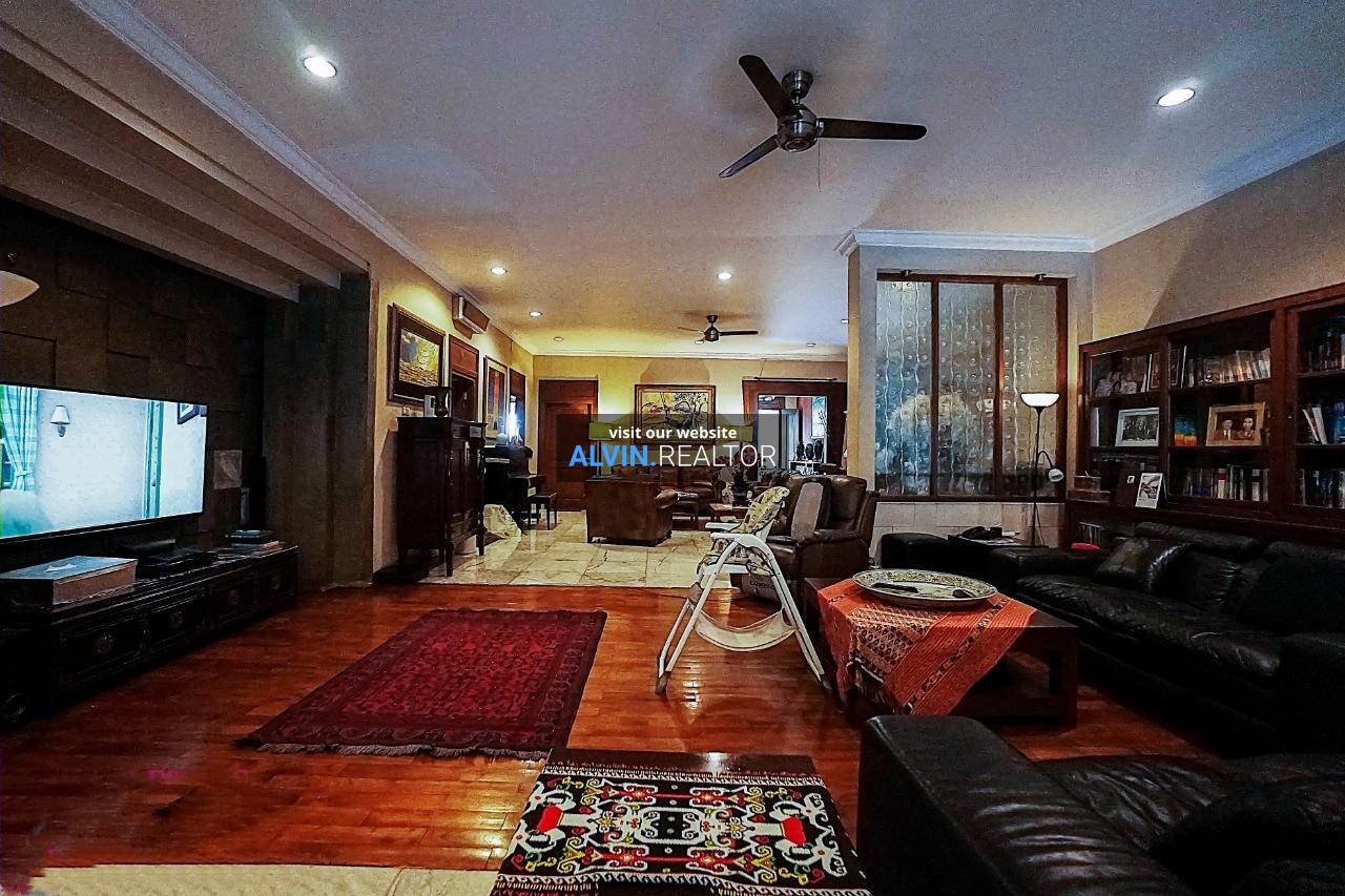 WhatsApp Image 2022-11-09 at 14.19.05 (1)