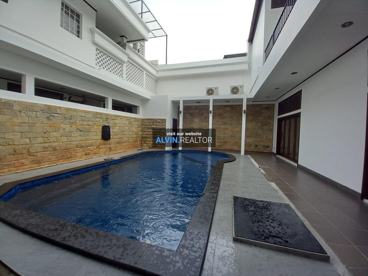 WhatsApp Image 2022-11-11 at 16.57.28 (1)