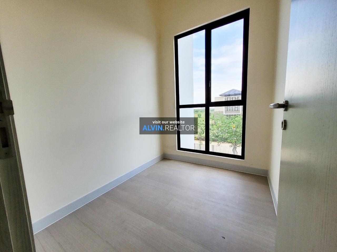 WhatsApp Image 2022-11-15 at 9.41.49 PM (1)