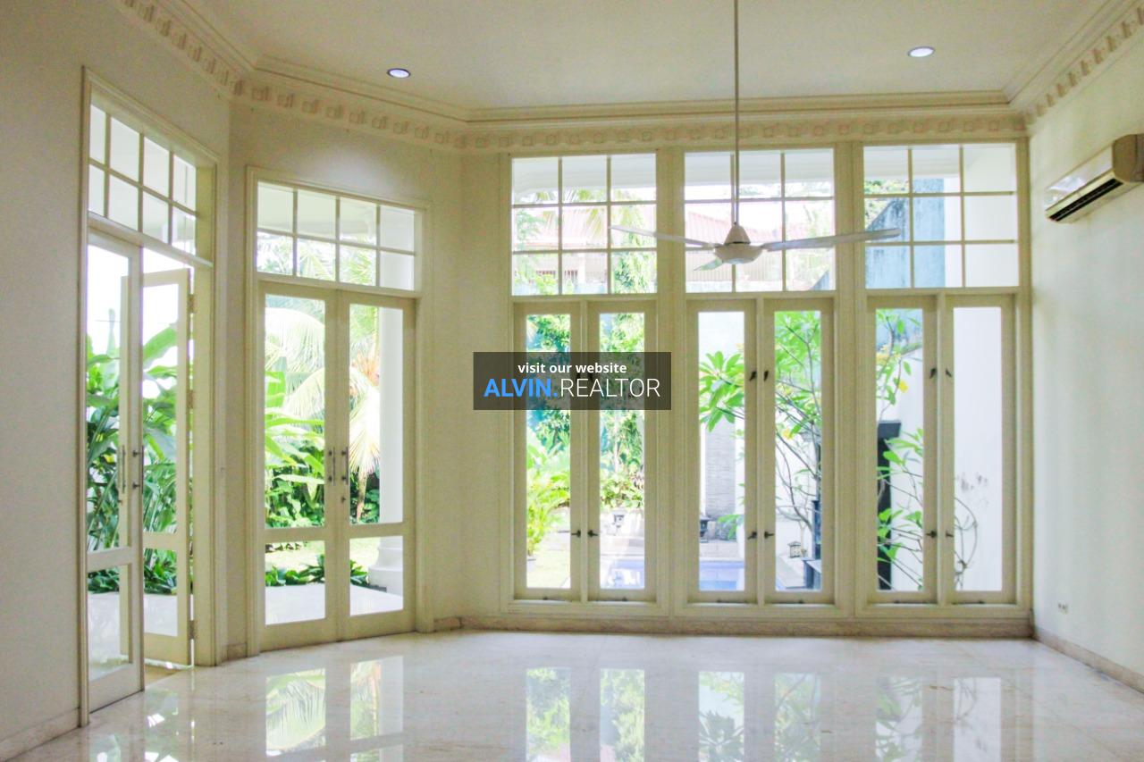 WhatsApp Image 2022-11-18 at 13.04.11 (1)