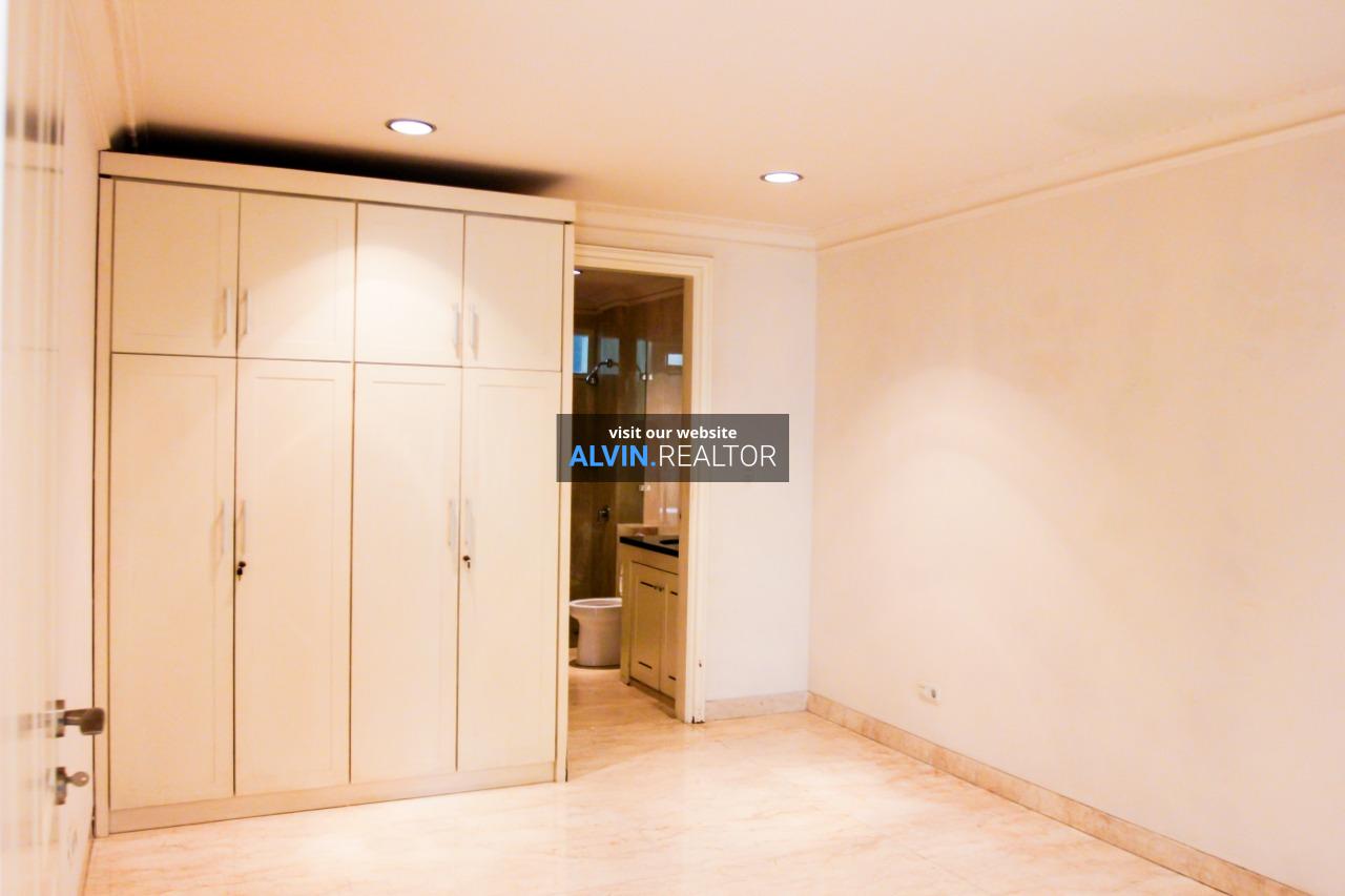 WhatsApp Image 2022-11-18 at 13.04.14