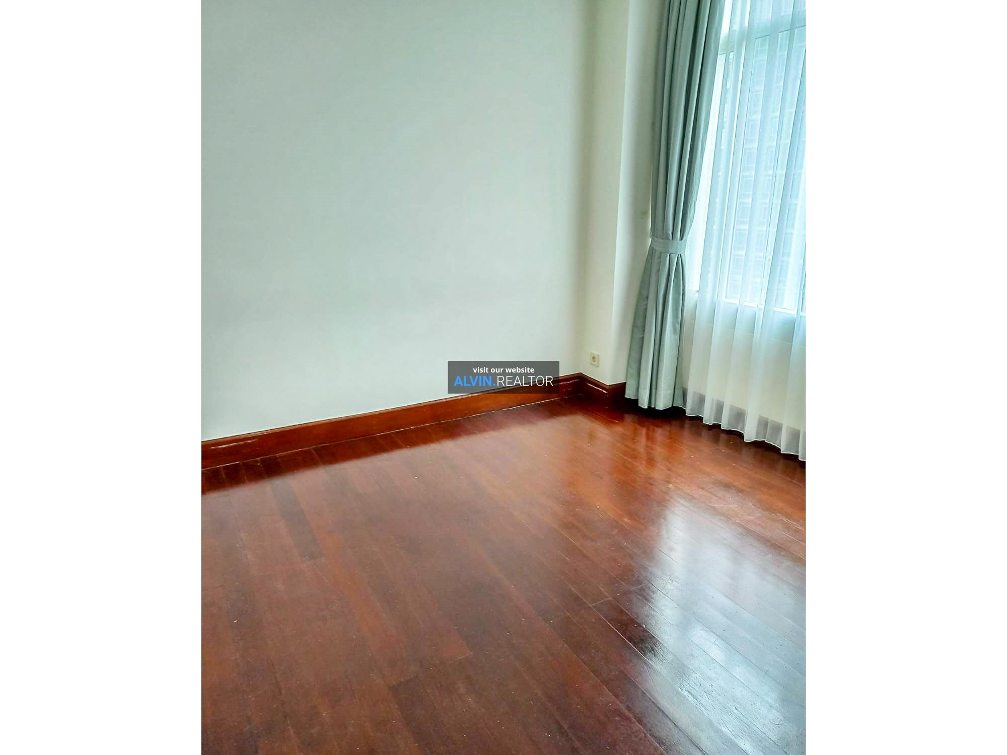 WhatsApp Image 2022-12-12 at 18.57.38a