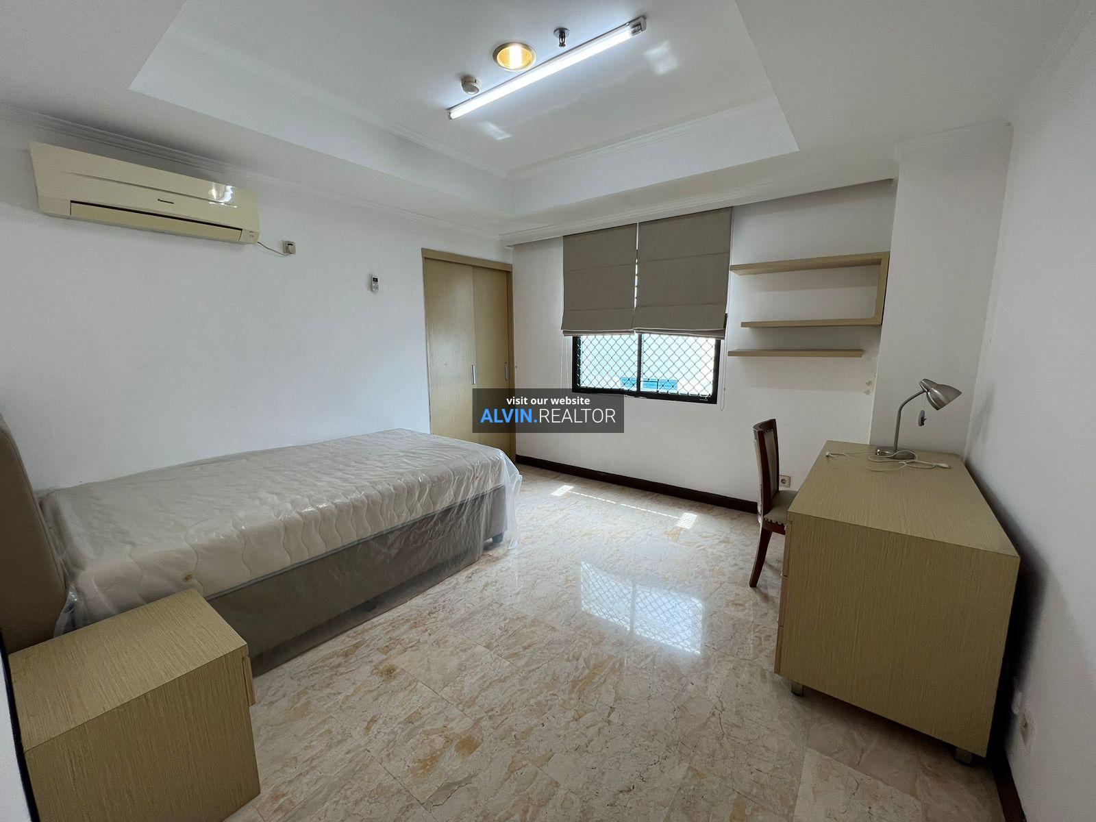 WhatsApp Image 2022-12-13 at 11.40.29 (1)