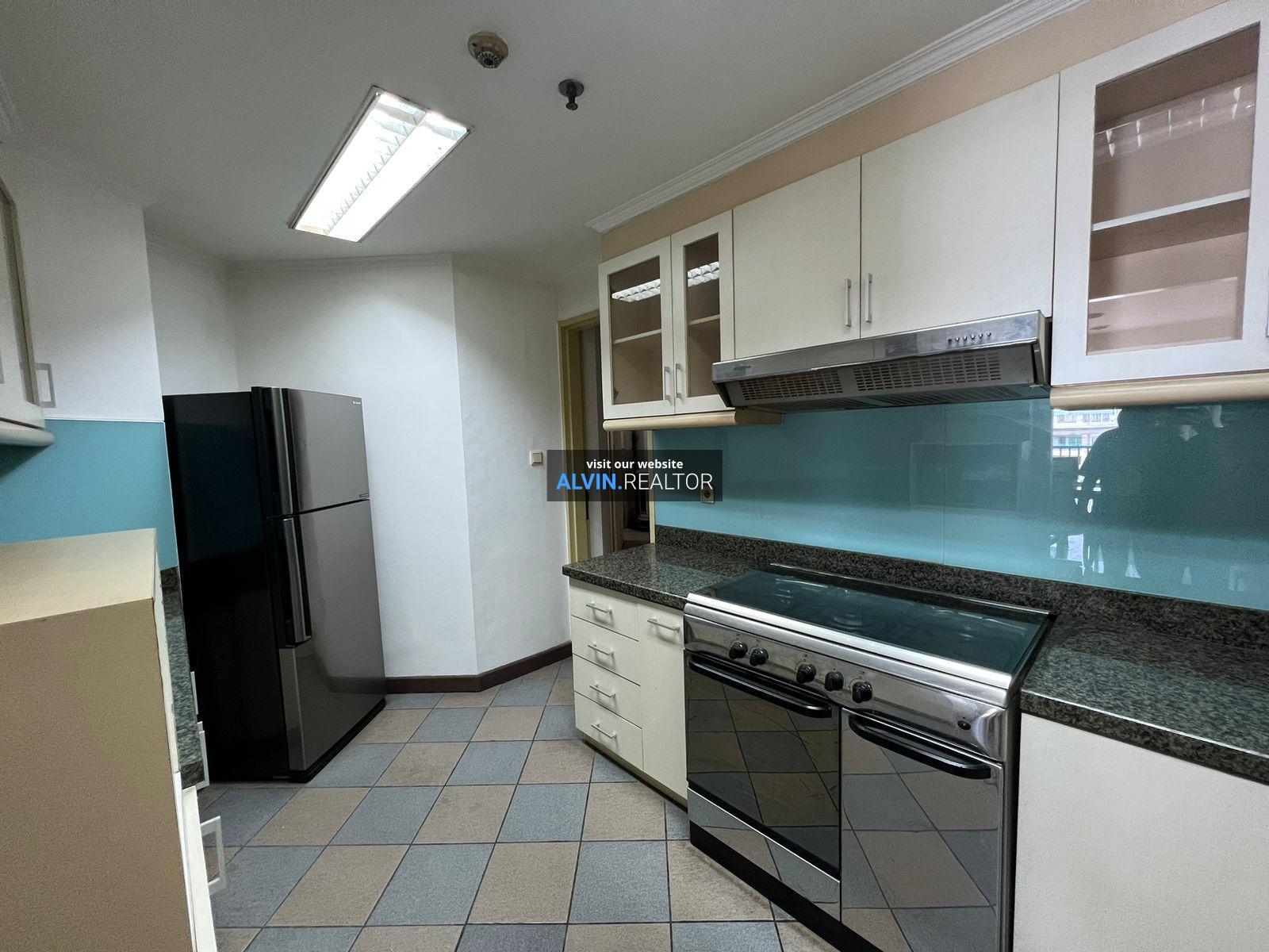 WhatsApp Image 2022-12-13 at 11.40.35 (1)