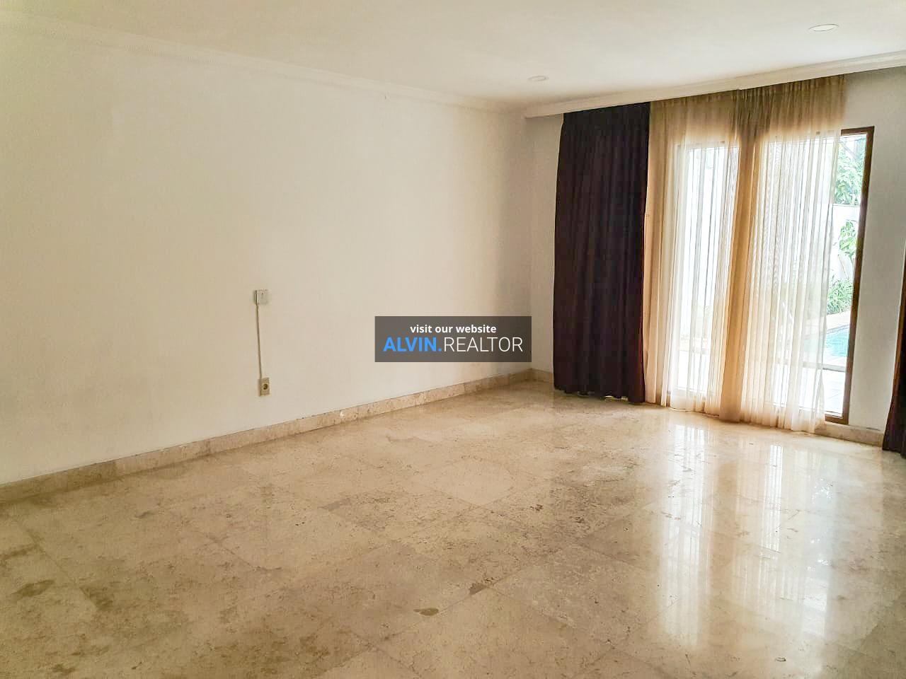 WhatsApp Image 2022-12-22 at 13.34.00