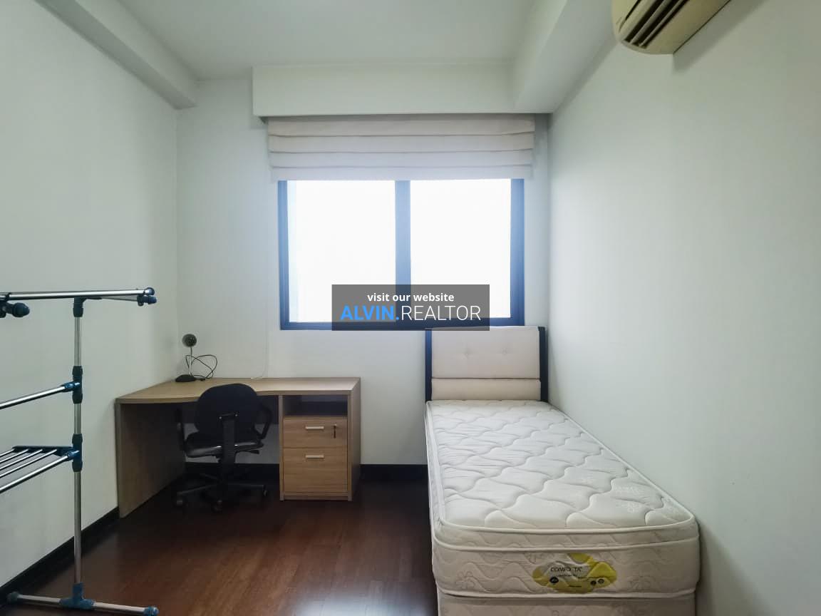 Setiabudi residence B2012