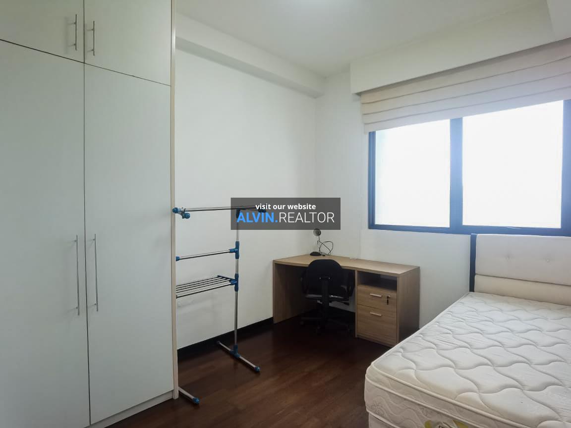 Setiabudi residence B2012