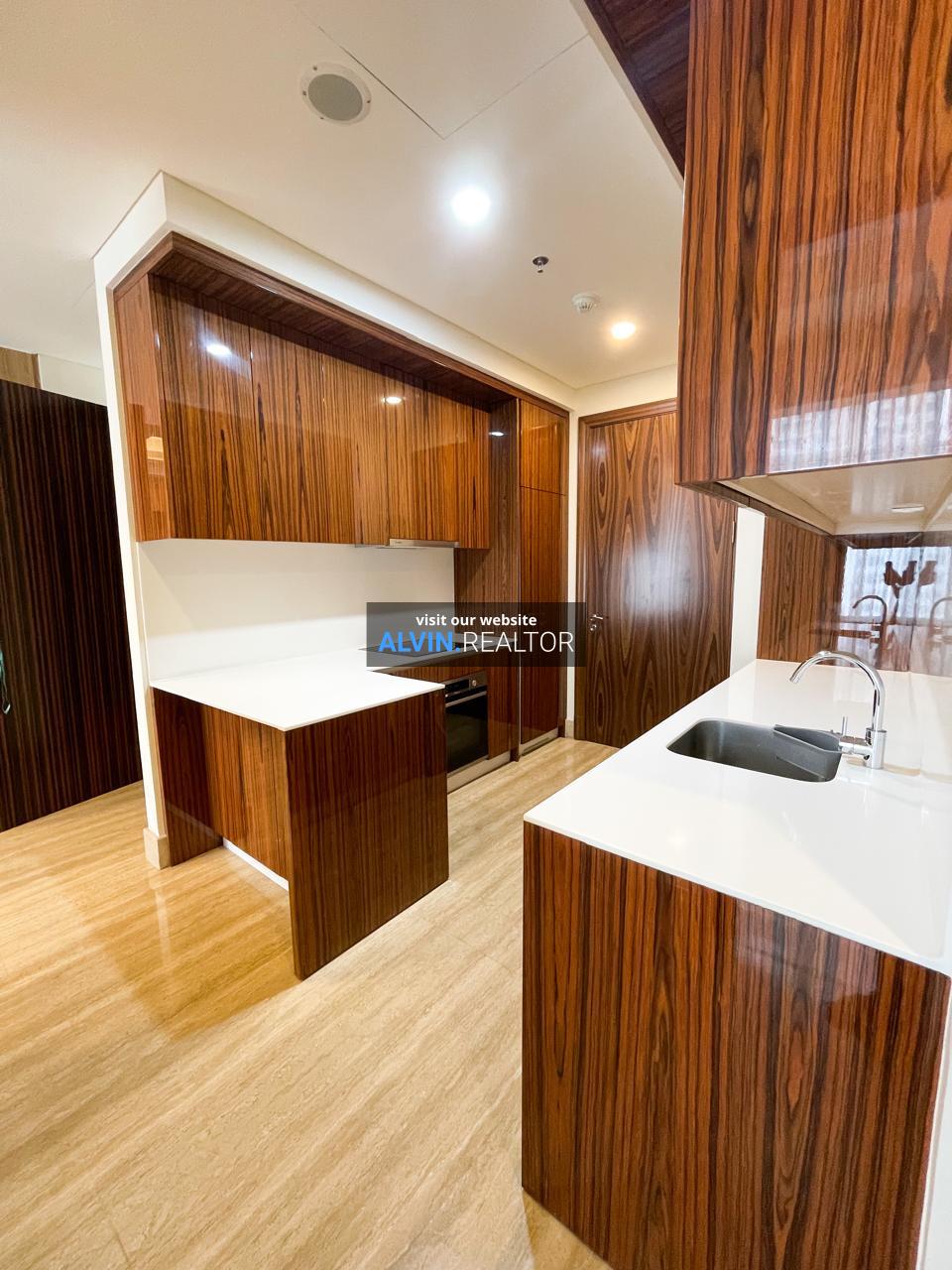 a8c9d59b-1c28-4203-ac56-72a4b1af4b05