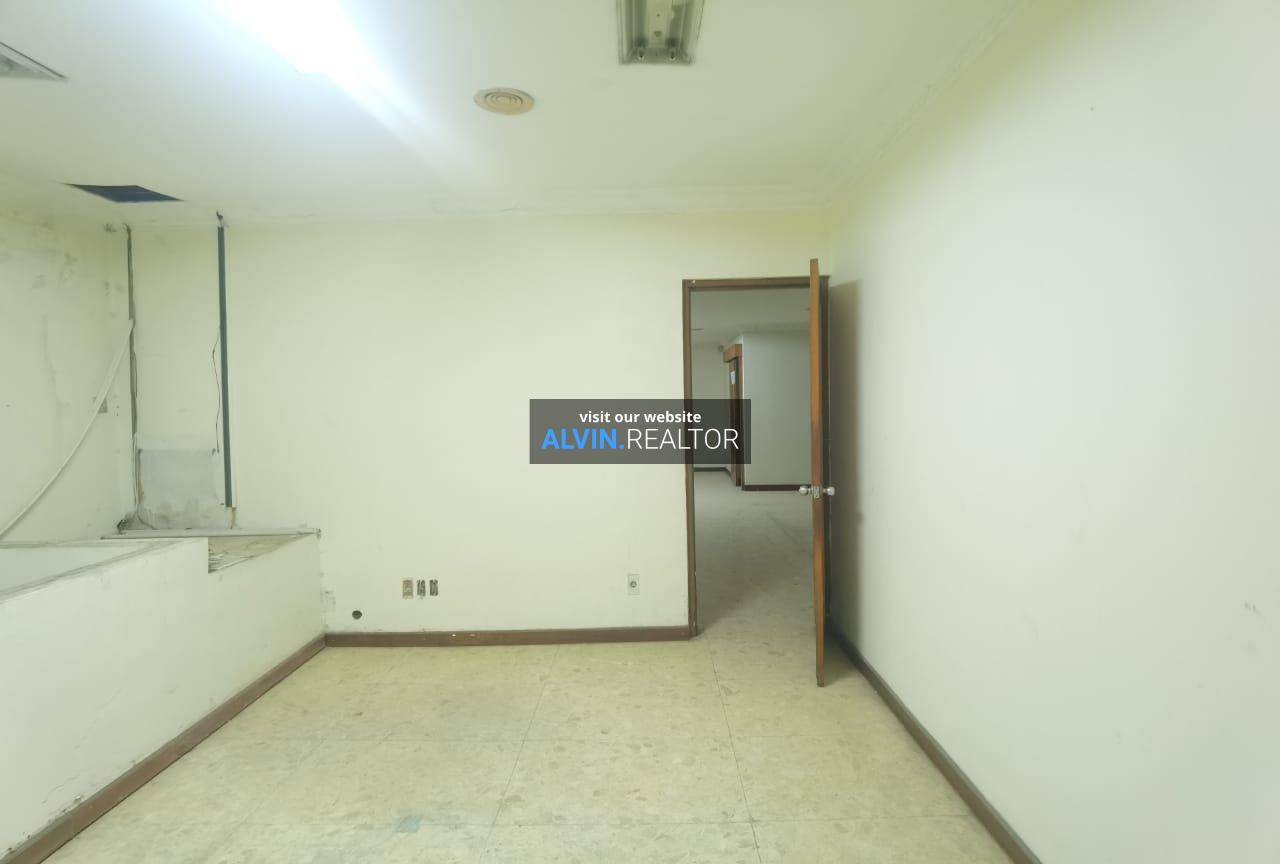 WhatsApp Image 2023-03-17 at 11.25.45 (1)