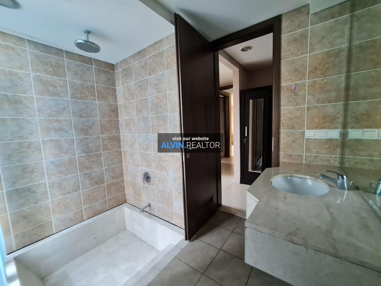 WhatsApp Image 2023-03-20 at 10.47.59 (1)