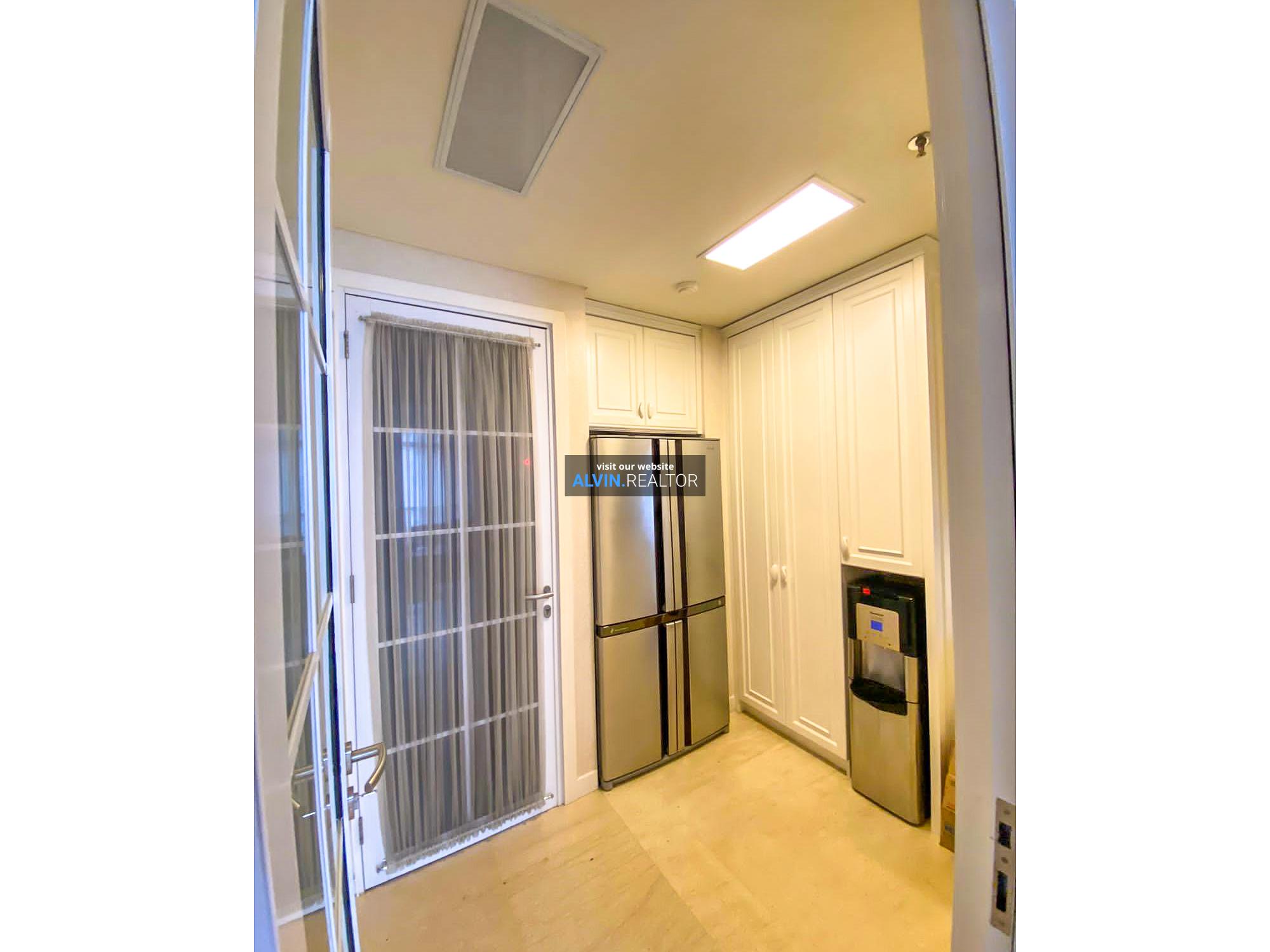 WhatsApp Image 2023-04-08 at 10.25.33 AM