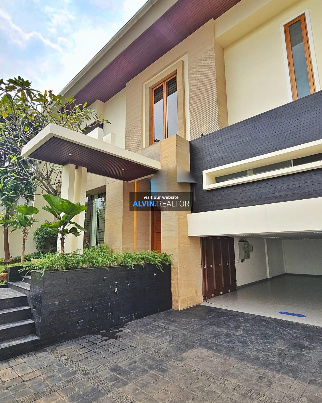 WhatsApp Image 2023-08-08 at 12.16_edited1