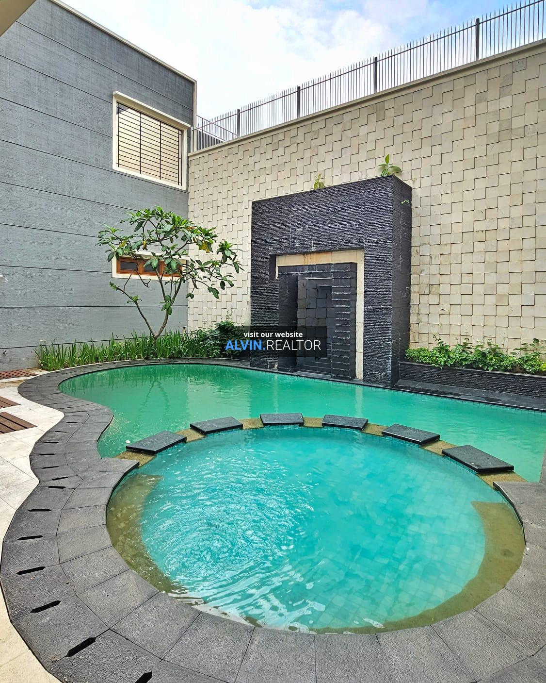 WhatsApp Image 2023-08-08 at 12.16_edited5