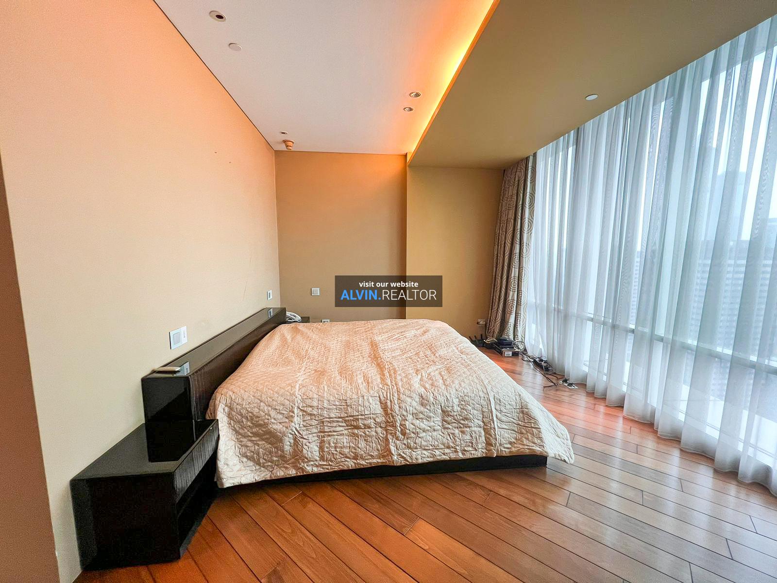 four season summer 31D