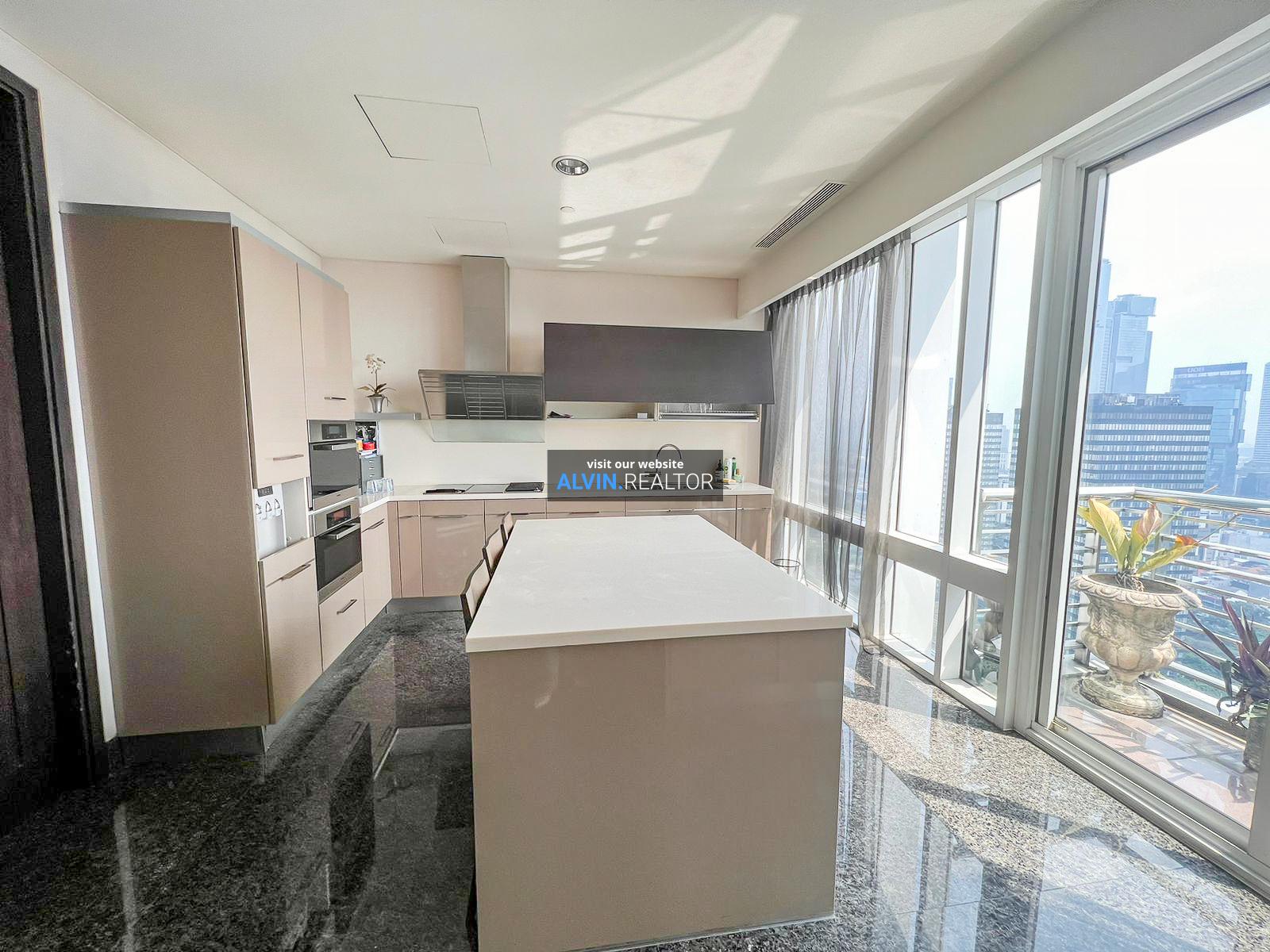 four season summer 31D