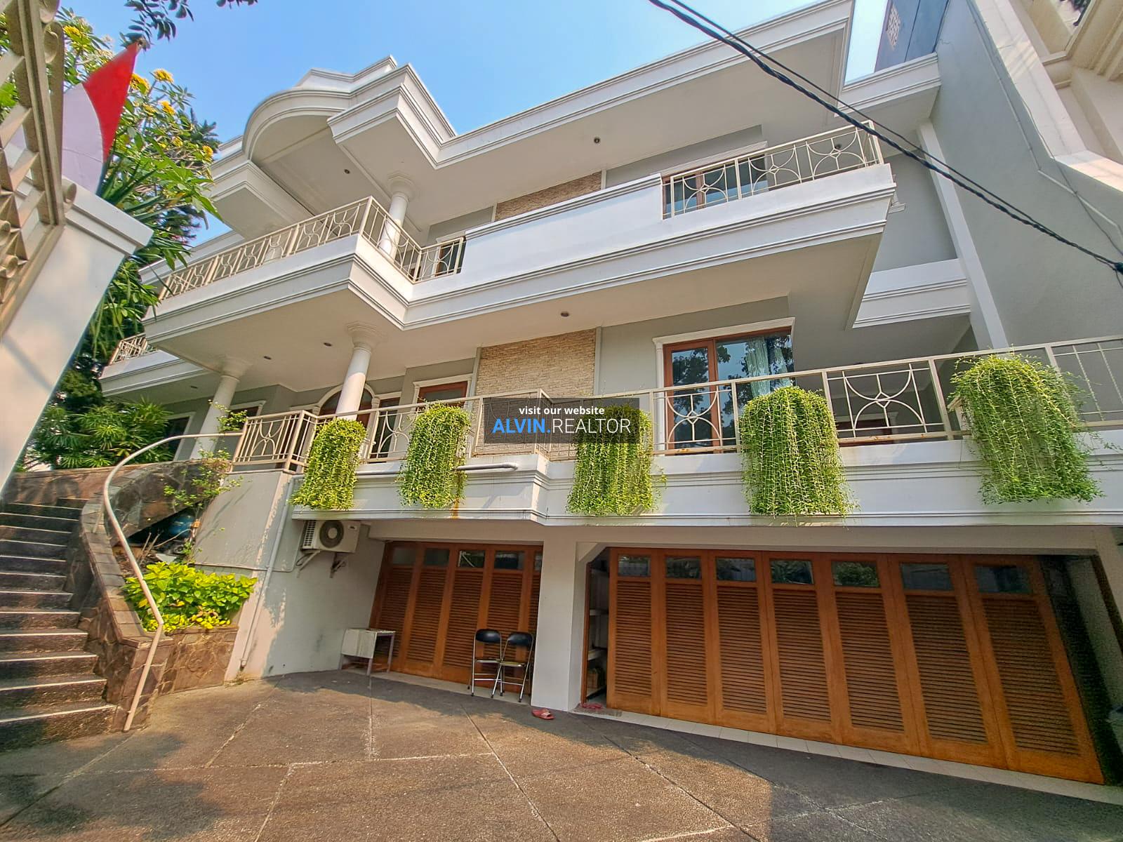 WhatsApp Image 2023-08-14 at 3.38_edited