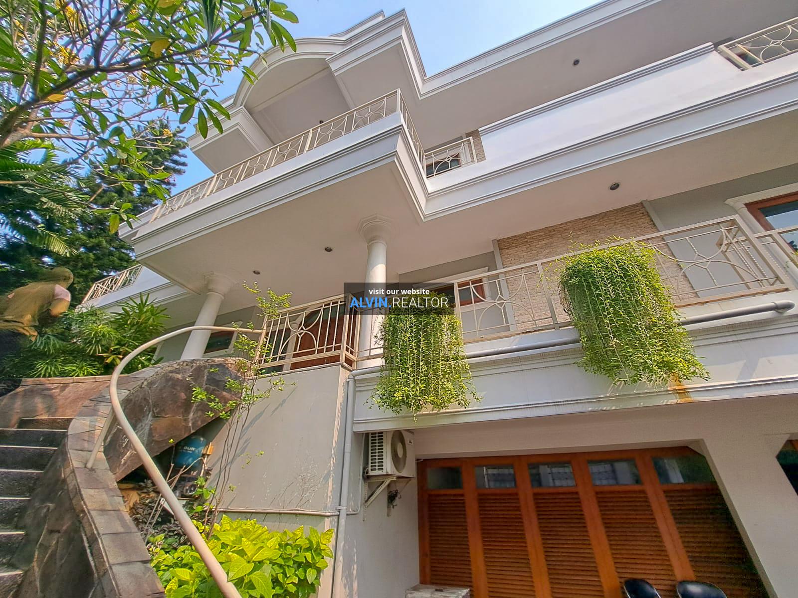 WhatsApp Image 2023-08-14 at 3.38_edited20