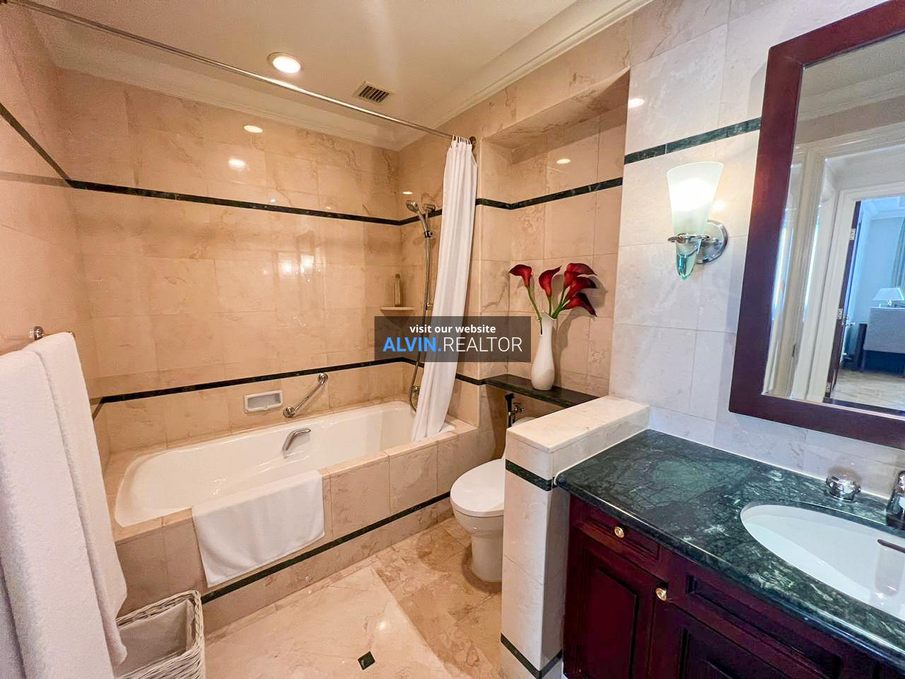 WhatsApp Image 2023-08-28 at 2.56.58 PM (1)