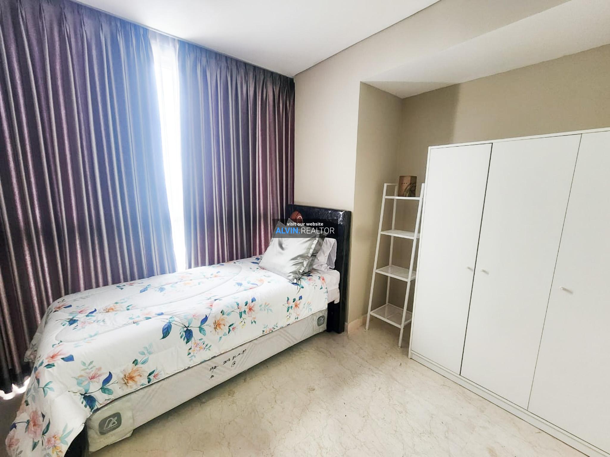 a7e33af7-7dff-4ea7-bceb-2a80b8b5d050