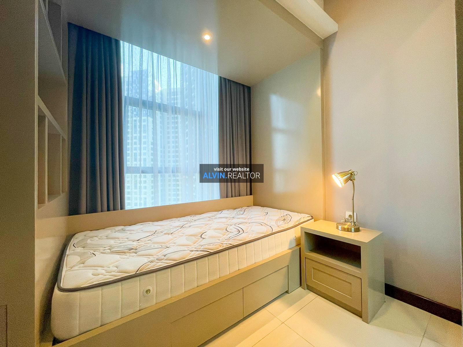 WhatsApp Image 2023-10-13 at 2.00.50 PM (2)