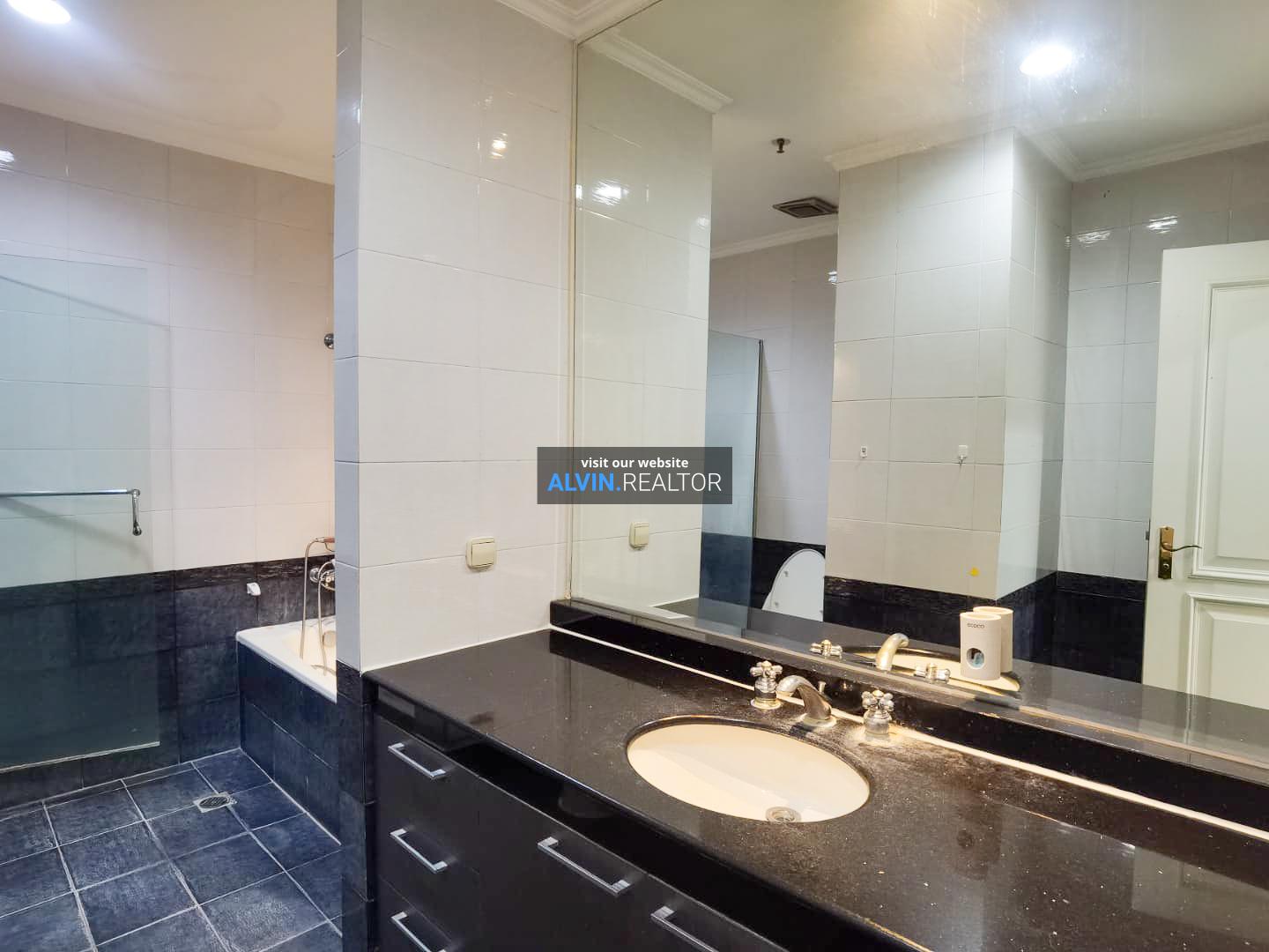 WhatsApp Image 2023-10-18 at 11.45.34 AM (2)