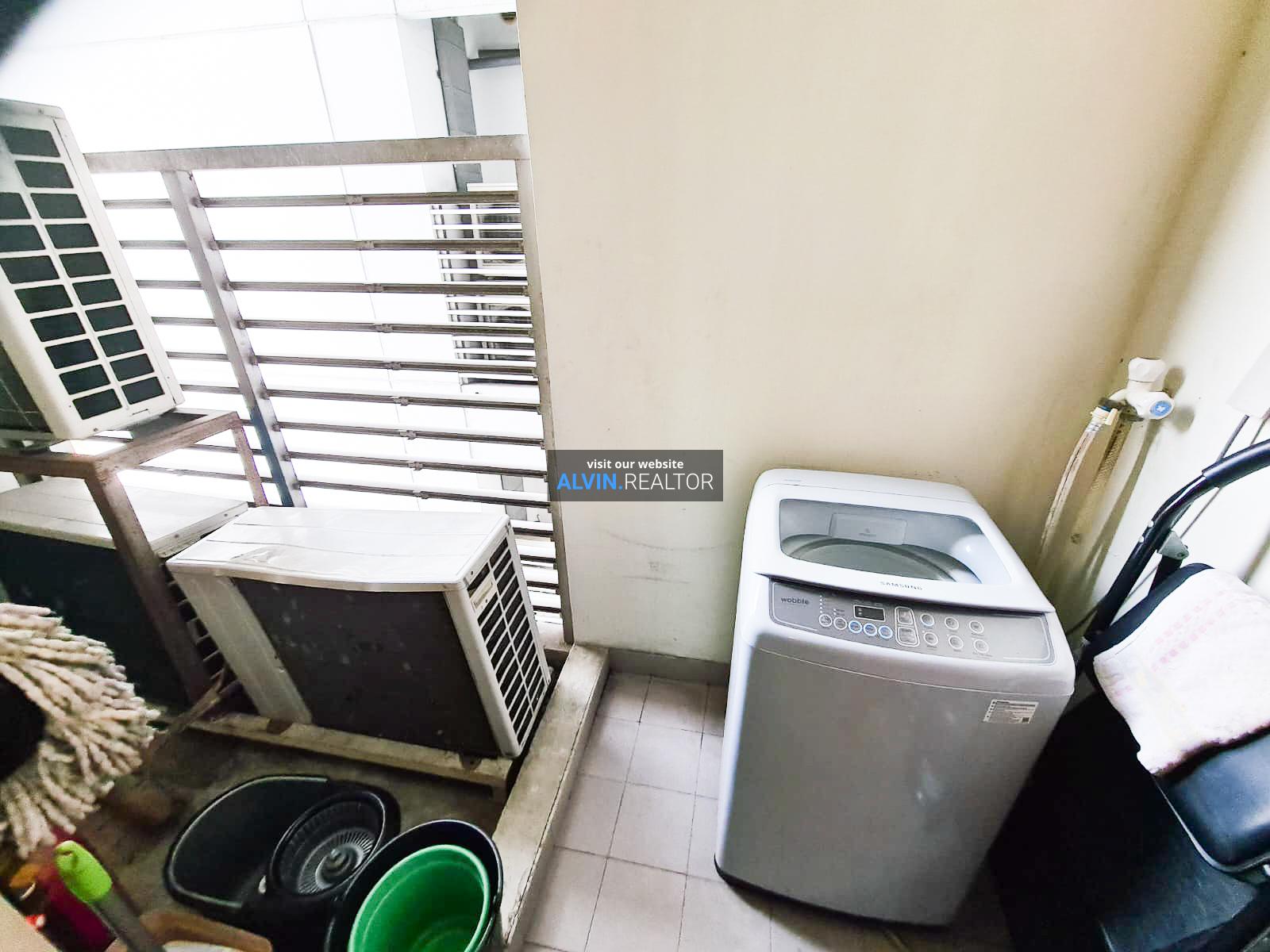 596210f0-c12d-4c2a-9a27-10604e17b301