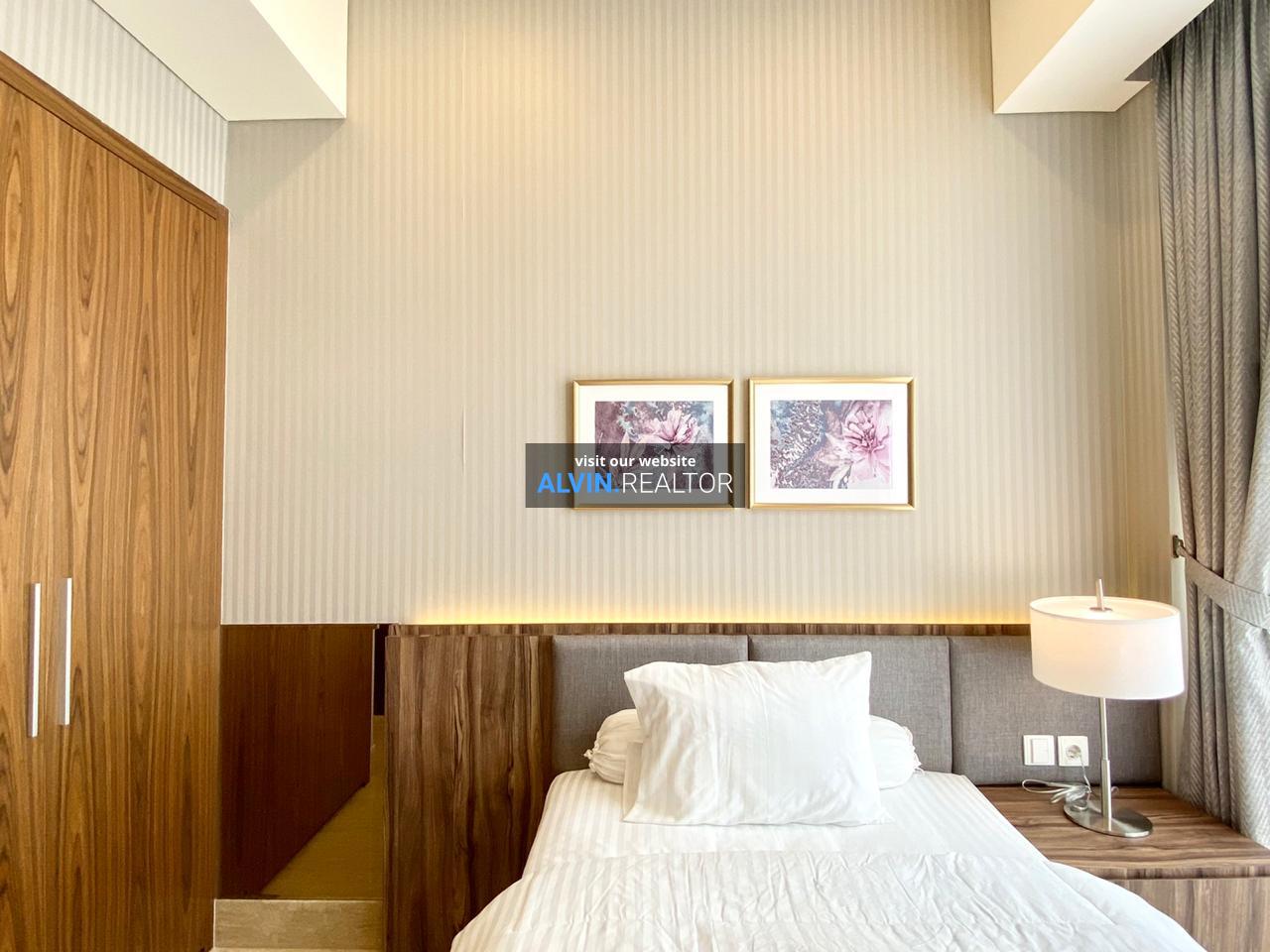 7ec07ec6-9f6b-49b3-b6f2-ab41fae327ec