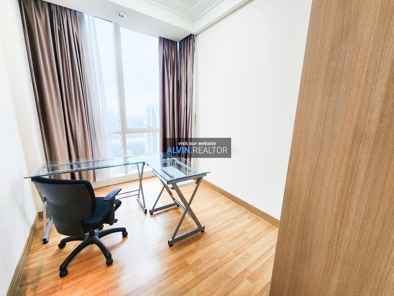 WhatsApp Image 2023-12-04 at 17.59.37_02edd90b