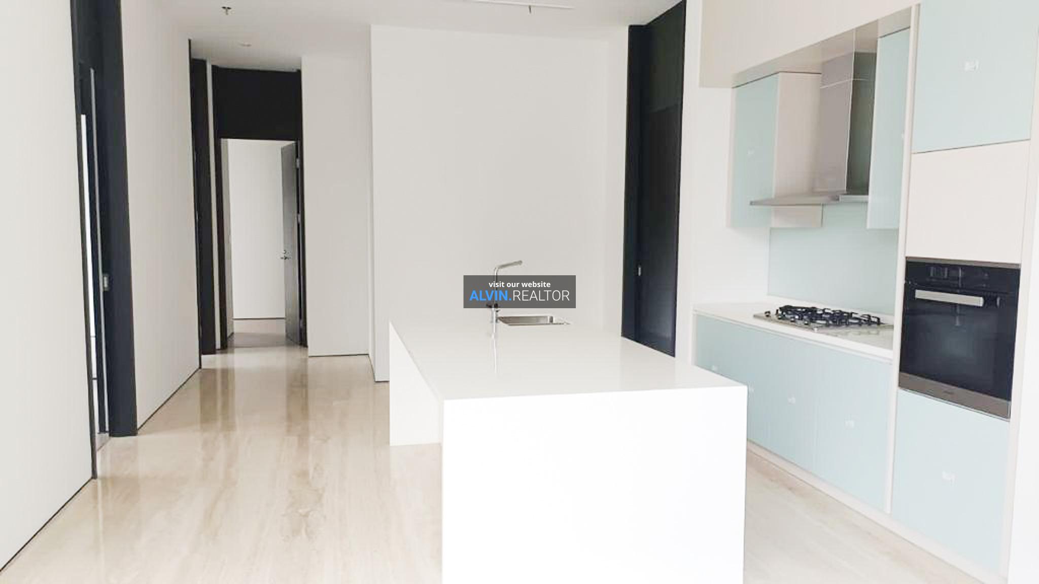 e140f1d9-0672-42e4-aac0-8b339220fbea