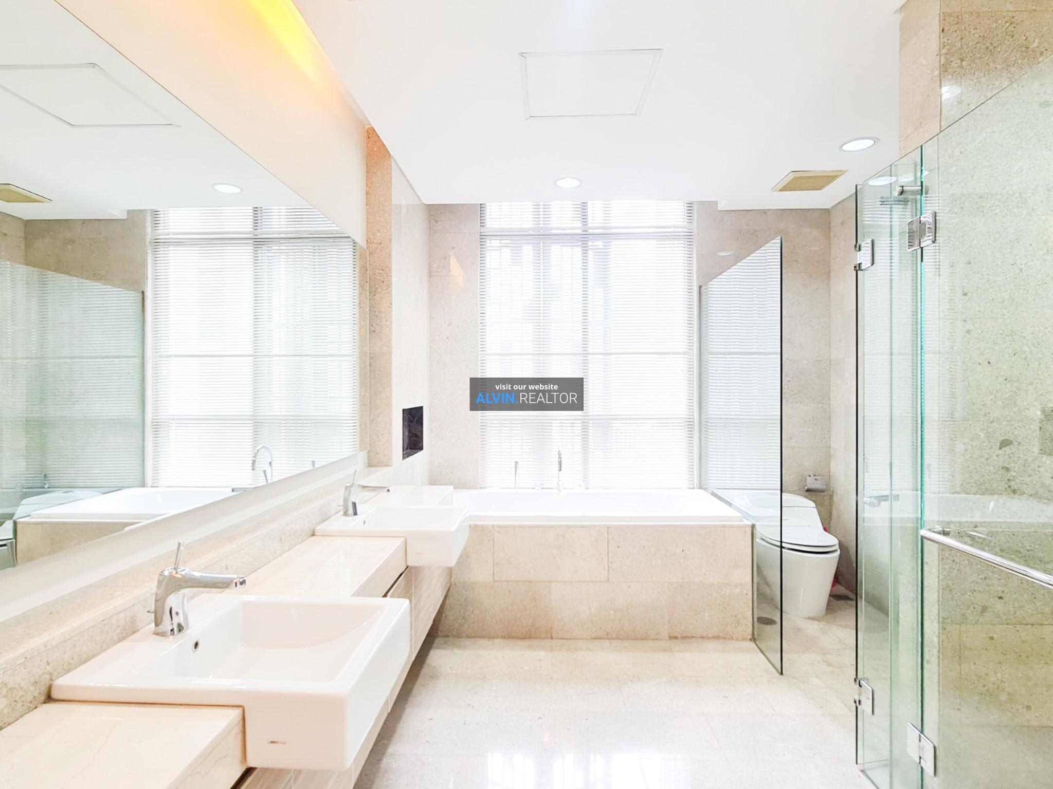 e646969a-424f-4262-ae11-facfe4e7f30c