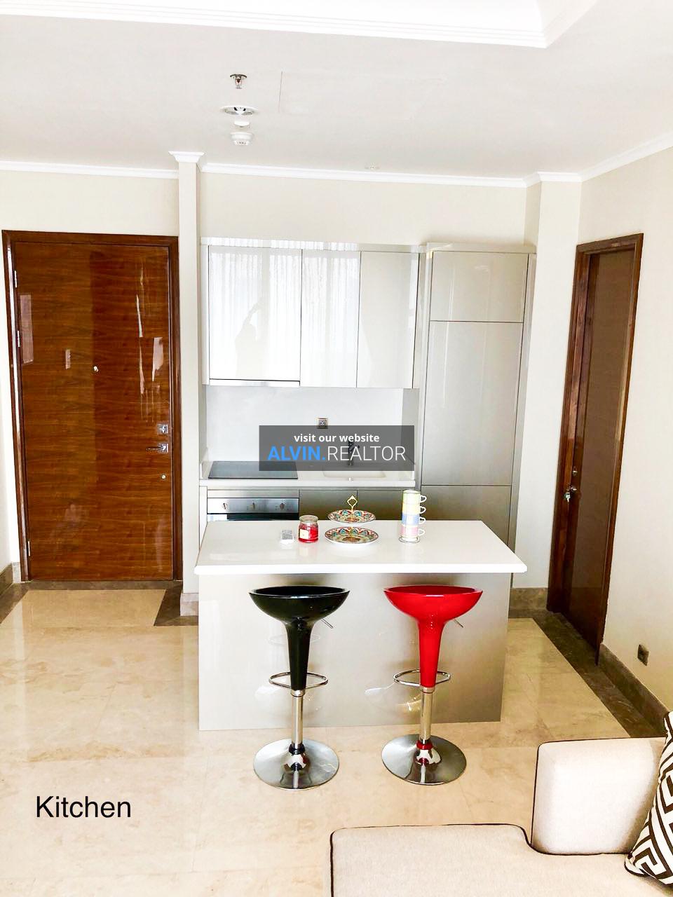 f8dc0435-3437-4107-bc83-00008df03a80