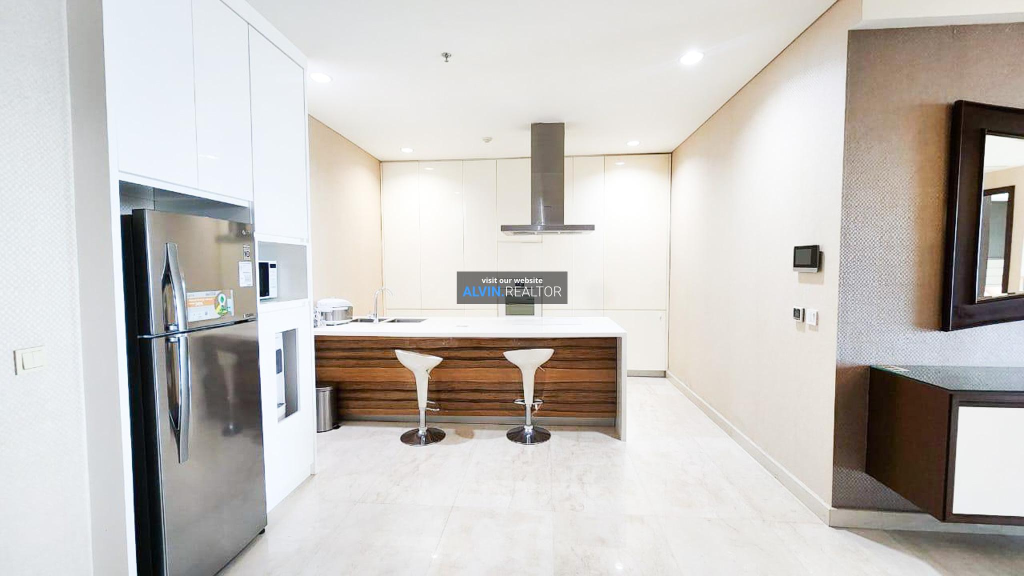 06ba4b36-4396-48b2-9f23-f04ae2989995